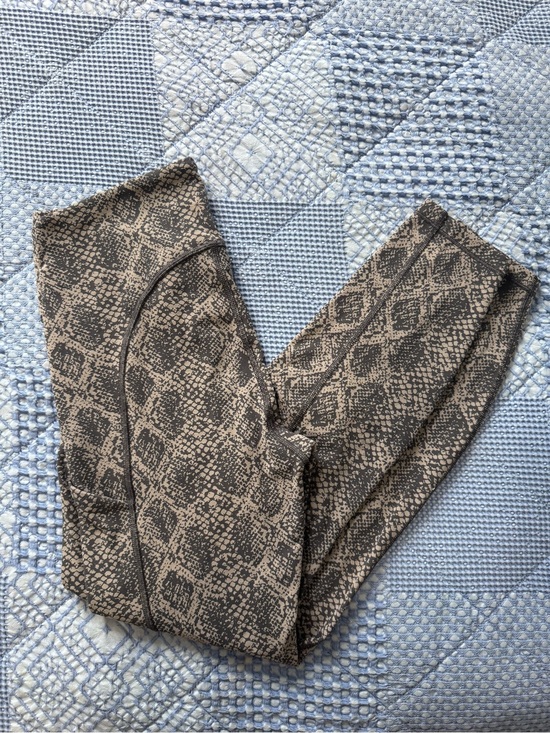 Athleta Pants - Athleta Leggings